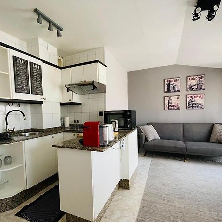 El Apartamento De La Colegiata Apartment Vigo Bagian luar foto